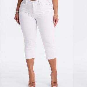 🤍White Capri Jeans for Women🤍